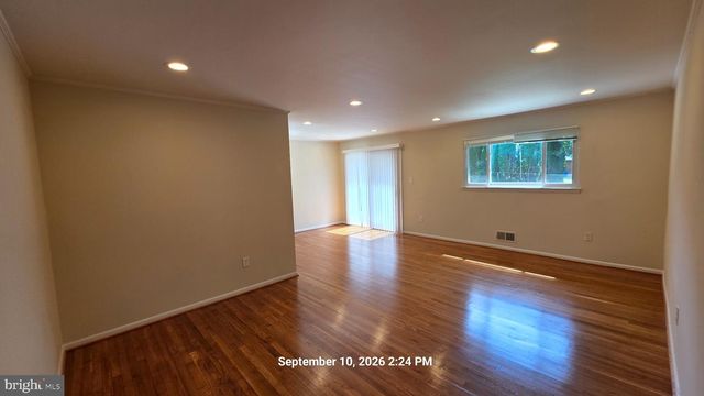 14122 BAUER DR, Rockville, MD 20853