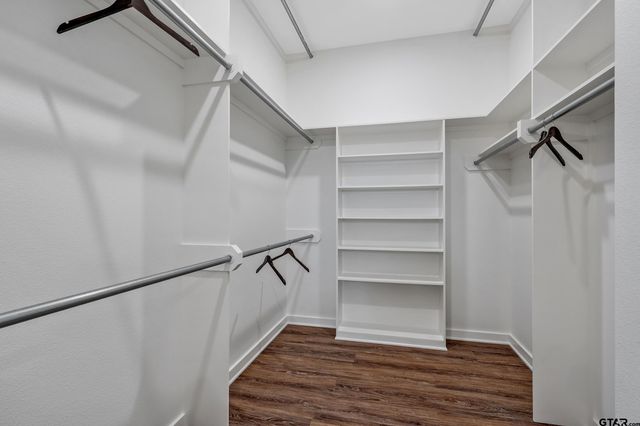 15055 High Country Acres Lane, Tyler, TX 75706