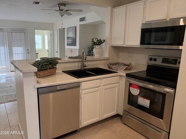 30 E Brown Road 1024, Mesa, AZ 85201