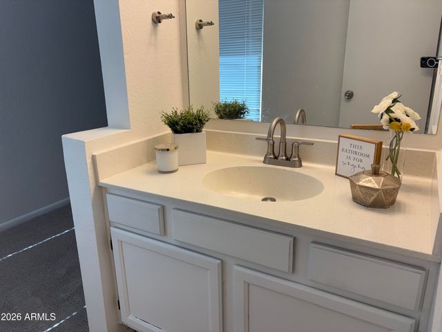 30 E Brown Road 1024, Mesa, AZ 85201