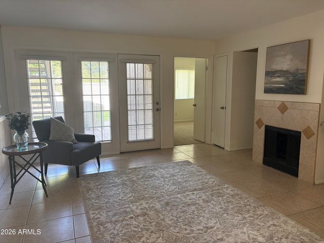 30 E Brown Road 1024, Mesa, AZ 85201