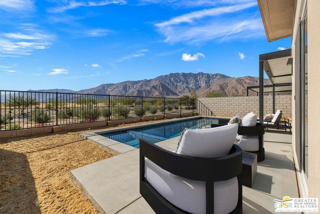 139 Mustang Lane, Palm Springs, CA 92262