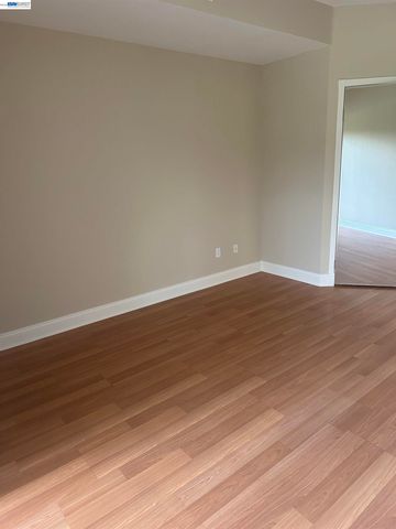 103 Tuscany Court, Hercules, CA 94547