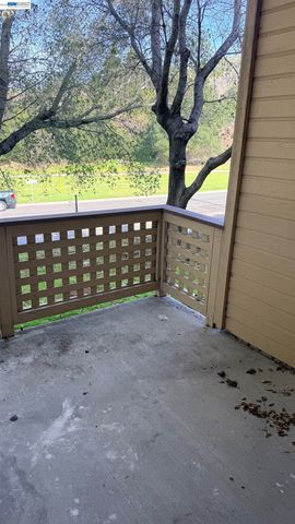 103 Tuscany Court, Hercules, CA 94547