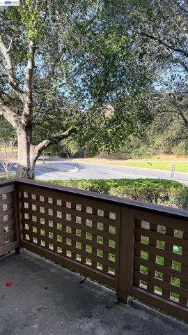 103 Tuscany Court, Hercules, CA 94547