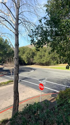 103 Tuscany Court, Hercules, CA 94547