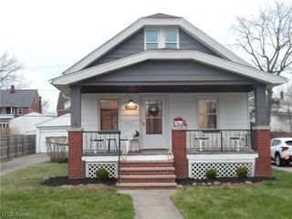 1718 Cook Avenue, Cleveland, OH 44109