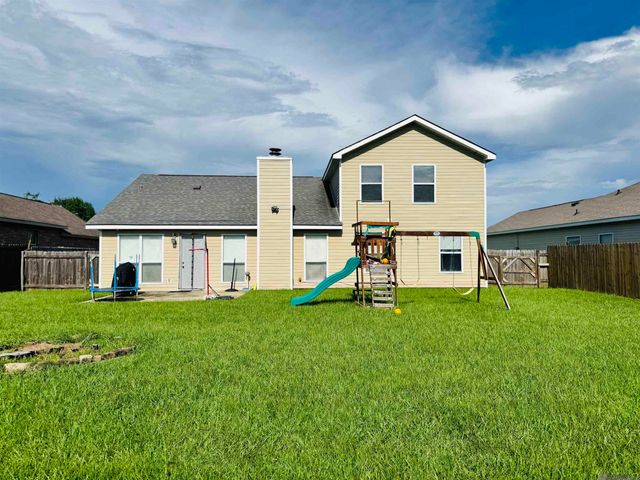 17361 Cherry Creek Dr, Prairieville, LA 70769