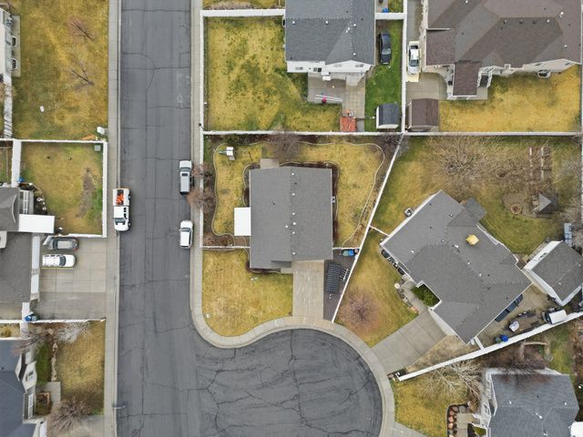 3272 S SHARAL CIR, West Valley City, UT 84128