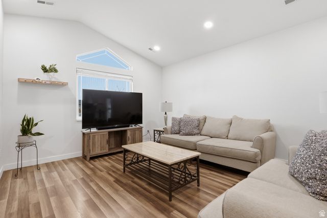 3272 S SHARAL CIR, West Valley City, UT 84128