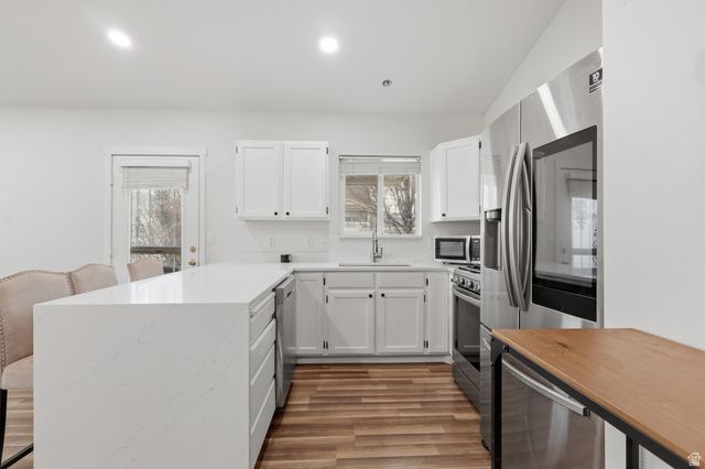 3272 S SHARAL CIR, West Valley City, UT 84128