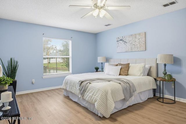 7885 STEAMBOAT SPRINGS Court, Jacksonville, FL 32210