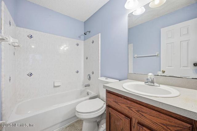 7885 STEAMBOAT SPRINGS Court, Jacksonville, FL 32210