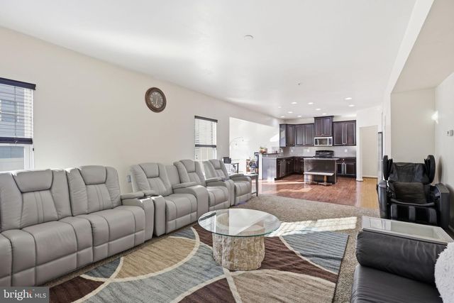 1510 MISSISSIPPI AVE SE, Washington, DC 20032