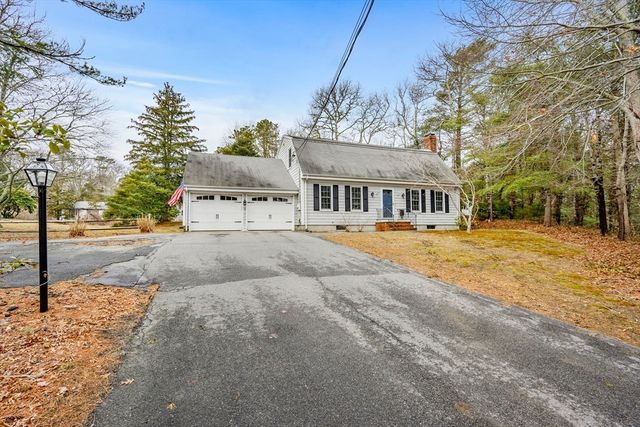33 Head Of The Bay Rd., Bourne, MA 02532