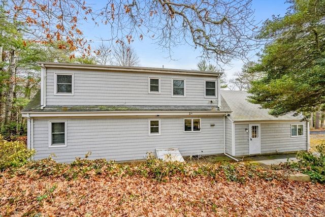 33 Head Of The Bay Rd., Bourne, MA 02532