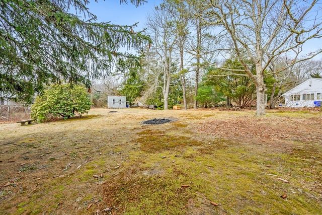 33 Head Of The Bay Rd., Bourne, MA 02532