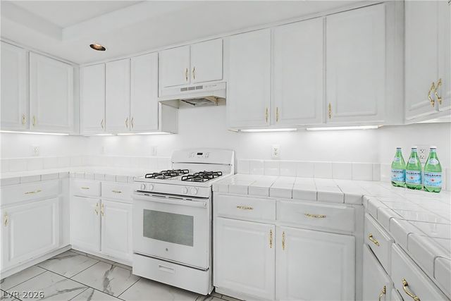10794 Serendipity Court, Las Vegas, NV 89183
