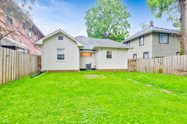 3960 Rookwood Avenue, Indianapolis, IN 46208