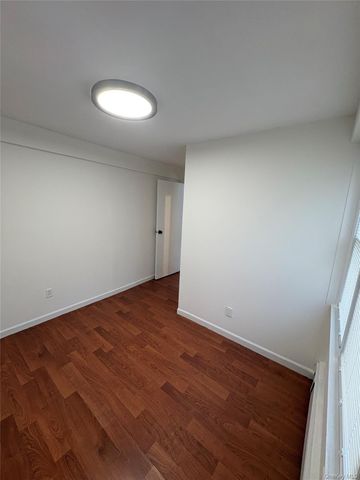 35 Washington Avenue North 1, White Plains, NY 10603