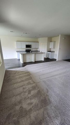 2 Winship Drive, Edgecliff Village, TX 76134