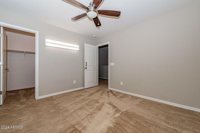 2729 E DUNBAR Drive, Phoenix, AZ 85042