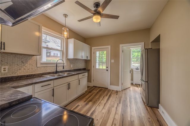 178 Lincoln St, Uniontown, PA 15401