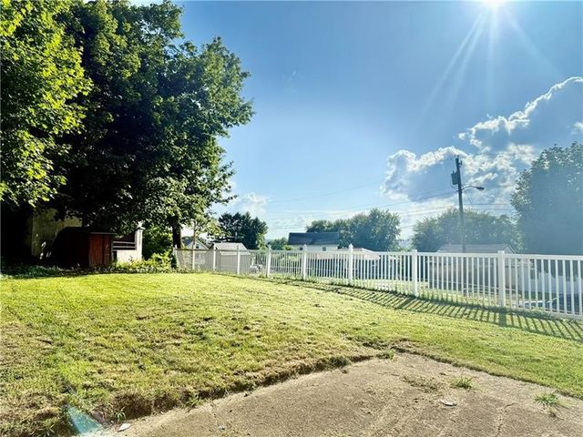 178 Lincoln St, Uniontown, PA 15401