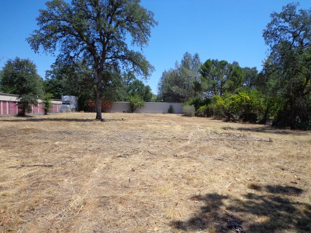 12009 Theresa Lane, Redding, CA 96003