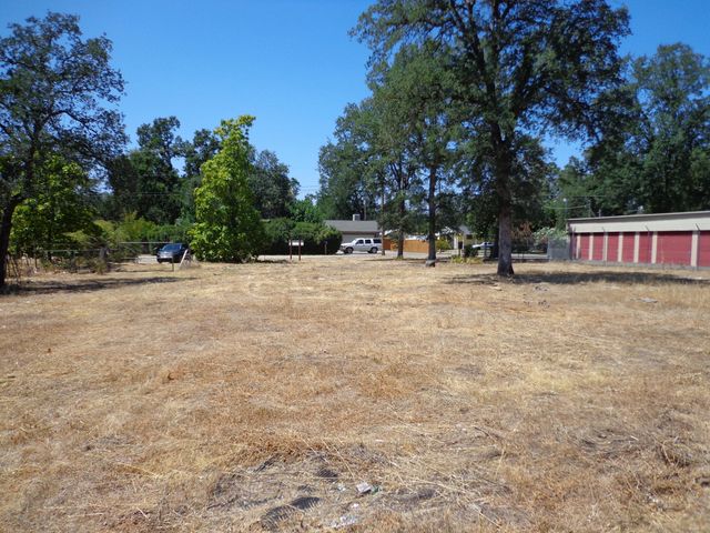 12009 Theresa Lane, Redding, CA 96003