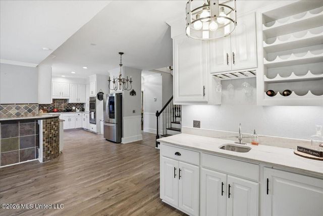 104 Quail Hollow Place, Brandon, MS 39047