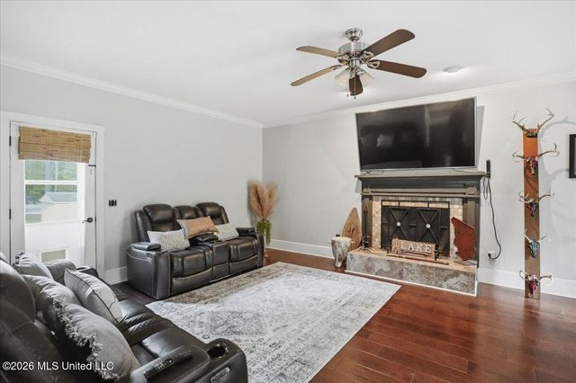 104 Quail Hollow Place, Brandon, MS 39047