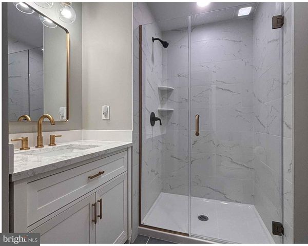 12 MEADE RD, Ambler, PA 19002