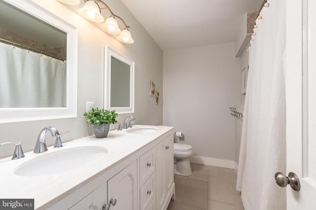 12 MEADE RD, Ambler, PA 19002