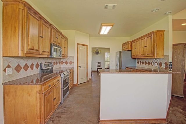 2800 County Road 314, Cleburne, TX 76031