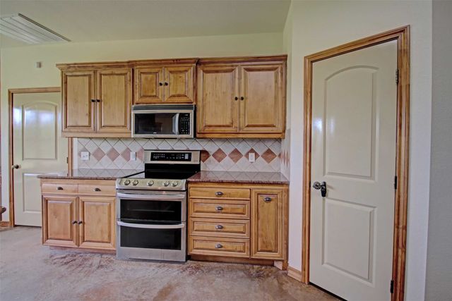 2800 County Road 314, Cleburne, TX 76031