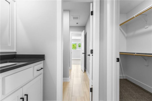 5143 NW 47th Terrace, Riverside, MO 64150