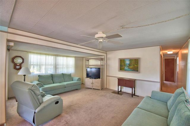 117 HOLIDAY LANE, Auburndale, FL 33823
