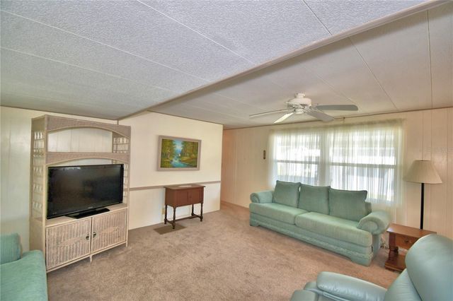117 HOLIDAY LANE, Auburndale, FL 33823