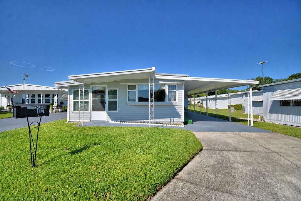 117 HOLIDAY LANE, Auburndale, FL 33823