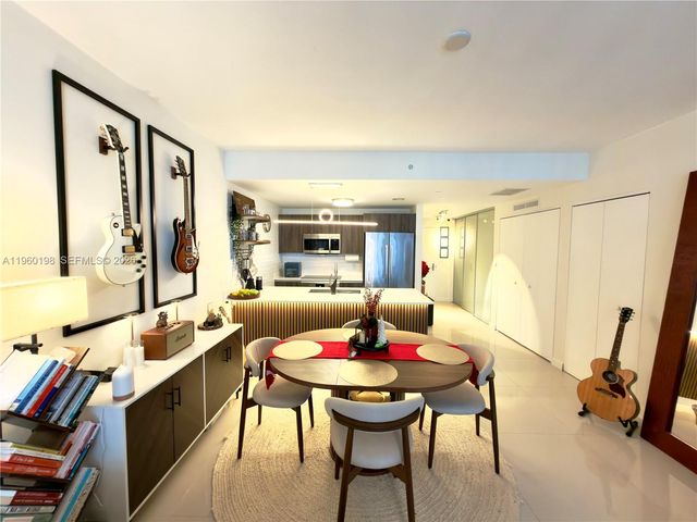 488 NE 18th St 2207, Miami, FL 33132