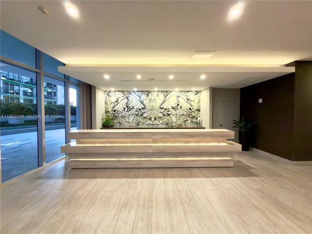 488 NE 18th St 2207, Miami, FL 33132