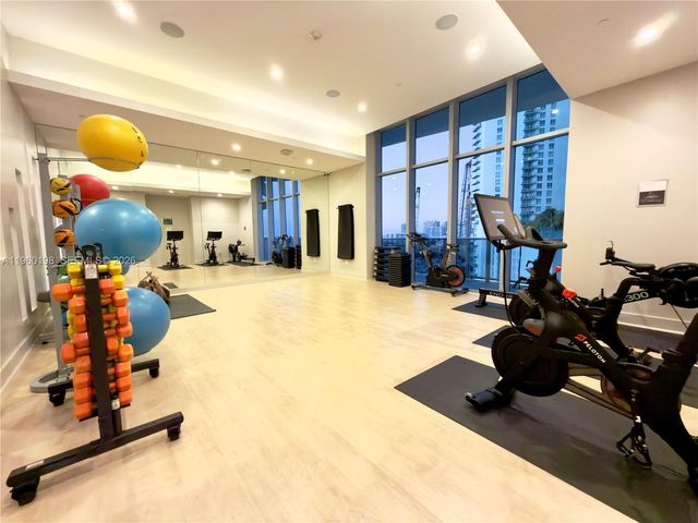 488 NE 18th St 2207, Miami, FL 33132