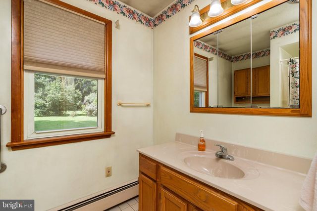 836 OLD YORK RD, Hightstown, NJ 08520