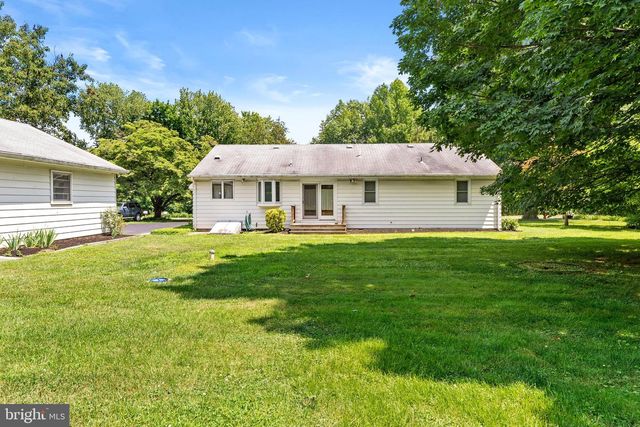 836 OLD YORK RD, Hightstown, NJ 08520