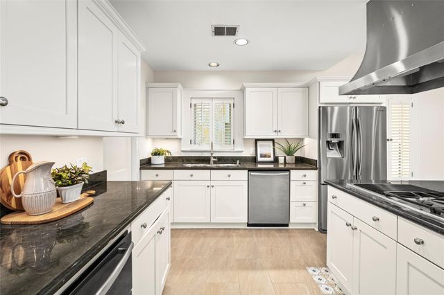1720 Milford Street, Houston, TX 77098