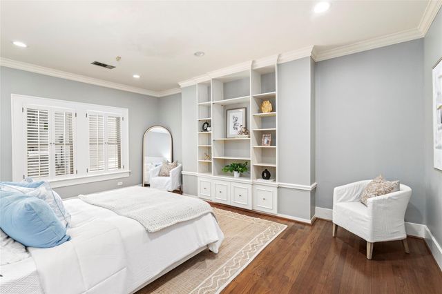 1720 Milford Street, Houston, TX 77098