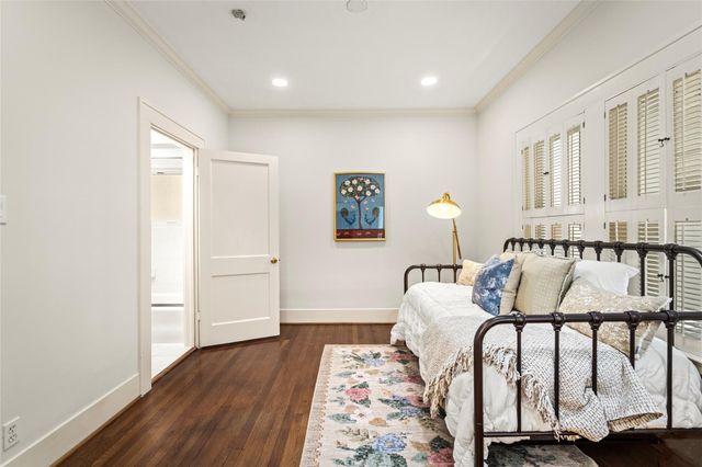 1720 Milford Street, Houston, TX 77098