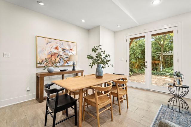 1720 Milford Street, Houston, TX 77098