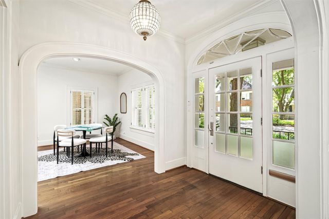 1720 Milford Street, Houston, TX 77098
